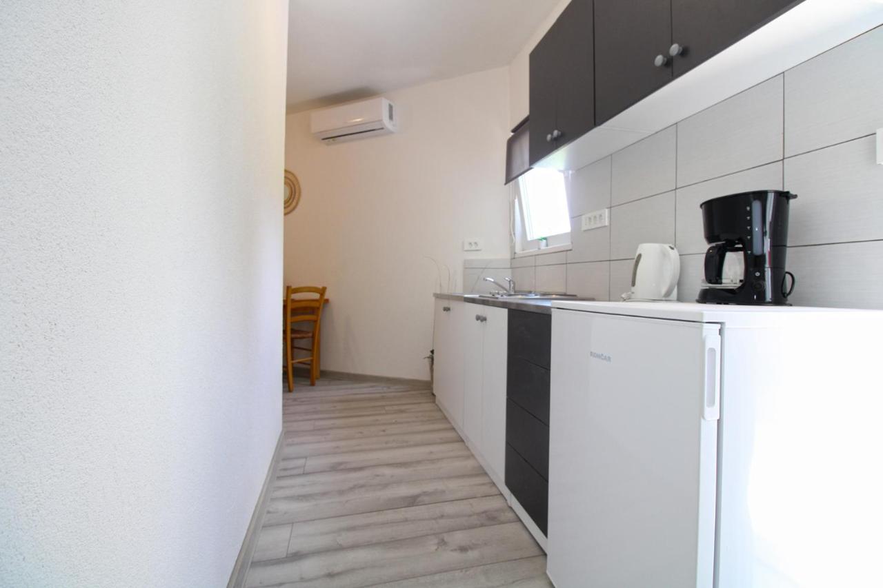 Apartment Josip 1649 Fažana Kültér fotó
