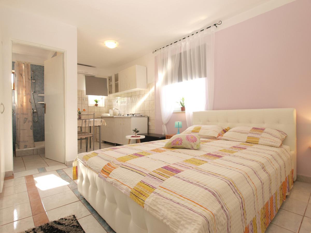 Apartment Josip 1649 Fažana Kültér fotó